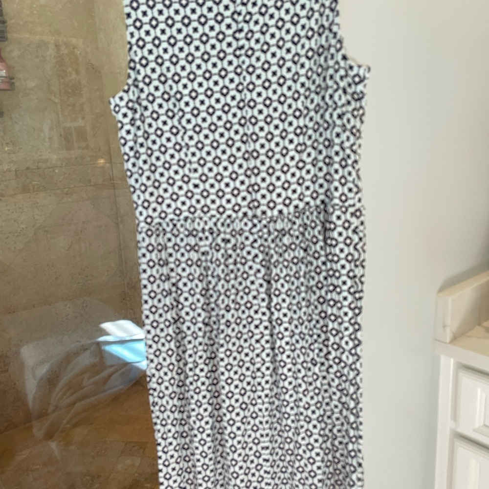 Elegant Black and White Floral Dress